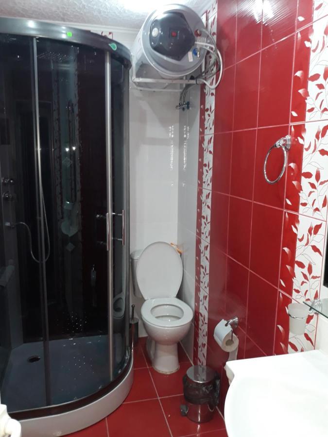 Къща За Гости Динас Zmeitsa Bagian luar foto